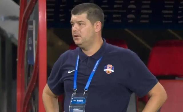 开云APP下载-升班马对决梅州遭三镇逆转 主帅：感谢队员的付出