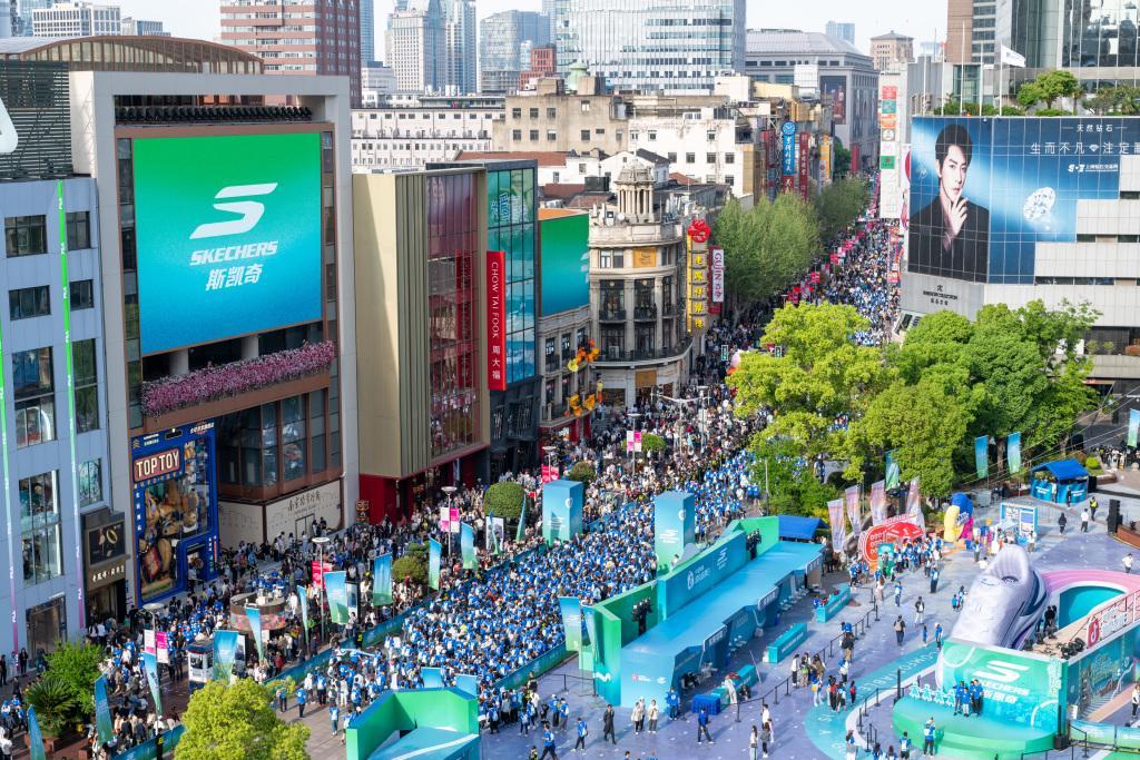 开云体育app官网入口-“无门槛”的公益行走，会成为中国路跑未来的一股重要力量吗